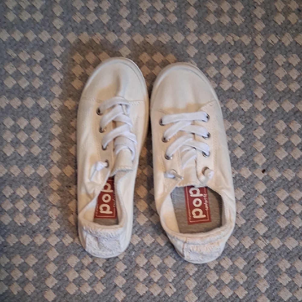 Pop Classic White Lace-Up Sneakers